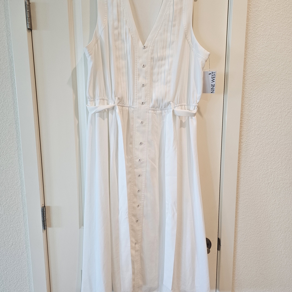 Nine West White Sleeveless Dress Size XL NWT